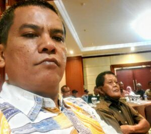 Peserta LSM GANNAS, serius mengikuti.