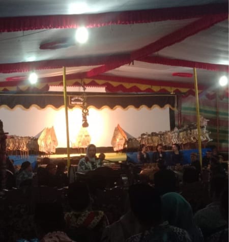 Pagelaran Wayang Kulit,sebagai rasa syukur warga...